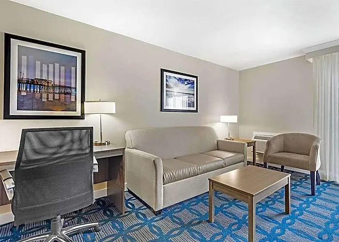 Sea Bay Hotel 3*